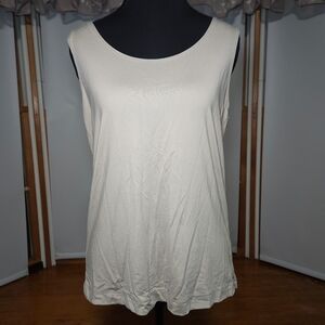 Chico's EUC Elegant Cream Sleeveless Top • Size L
